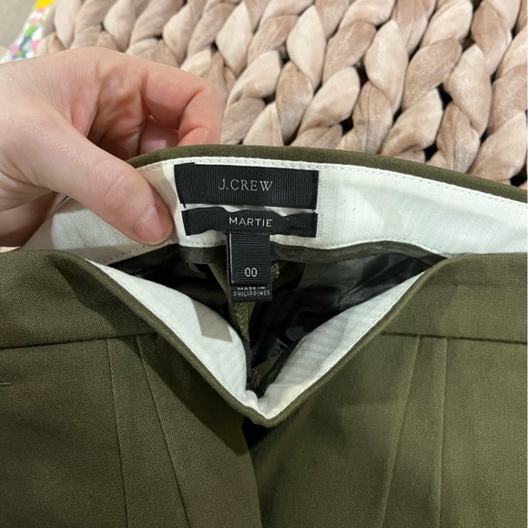 J crew Martie pant. Green. Wore once. - Picture 3 of 5